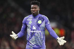 每日邮报：奥纳纳更接近留队，若有3000万镑报价曼联会考虑出售他