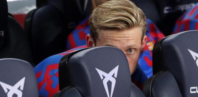 开云体育-德容一战翻盘回主力？皮克等退役？